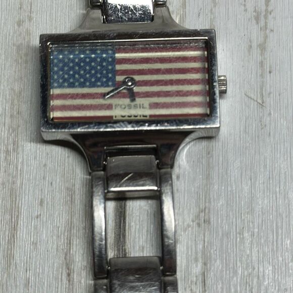 Fossil JR8064 Women's Silver Tone Stainless Quartz Watch American Flag Dial - Picture 1 of 12